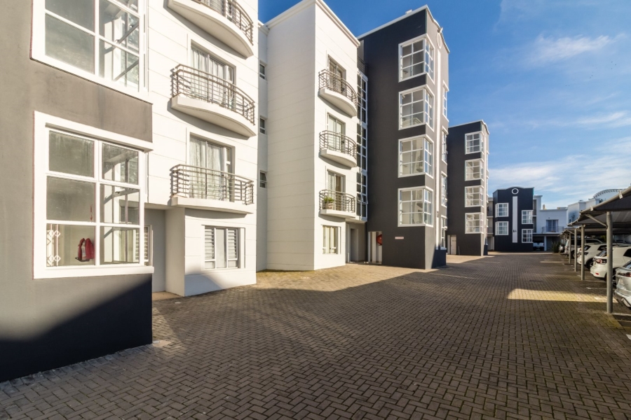To Let 2 Bedroom Property for Rent in Reebok Western Cape